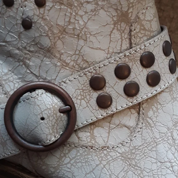 Soft ankle boots - Picture 5 of 7